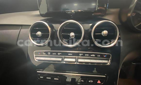 Acheter Occasion Voiture Mercedes-Benz C-Classe Blanc à Beitbridge, Matabeleland South Acheter Occasion Voiture Mercedes-Benz C-Classe Blanc à Beitbridge, Matabeleland South
