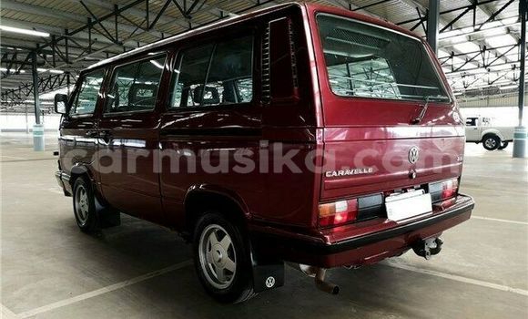 Buy Used Volkswagen Caravelle Red Car in Beitbridge in Matabeleland South Buy Used Volkswagen Caravelle Red Car in Beitbridge in Matabeleland South