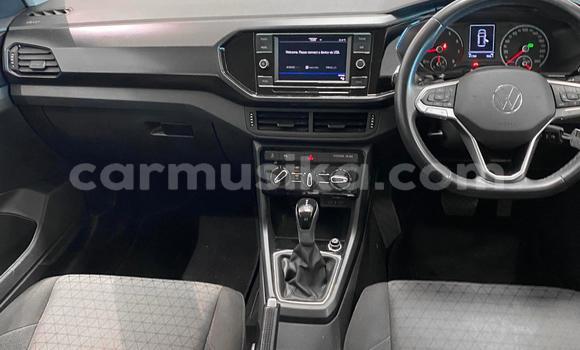 Acheter Occasion Voiture Volkswagen T-Roc Blanc à Beitbridge, Matabeleland South Acheter Occasion Voiture Volkswagen T-Roc Blanc à Beitbridge, Matabeleland South