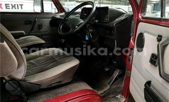 Buy Used Volkswagen Caravelle Red Car in Beitbridge in Matabeleland South Buy Used Volkswagen Caravelle Red Car in Beitbridge in Matabeleland South