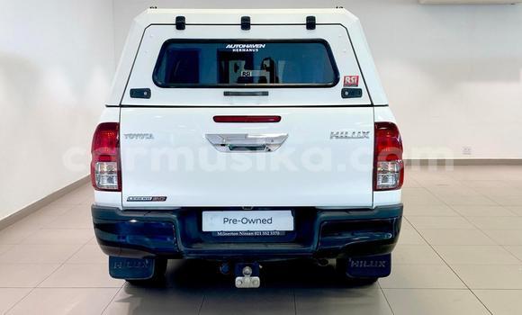 Acheter Occasion Voiture Toyota Hilux Blanc à Harare, Harare Acheter Occasion Voiture Toyota Hilux Blanc à Harare, Harare