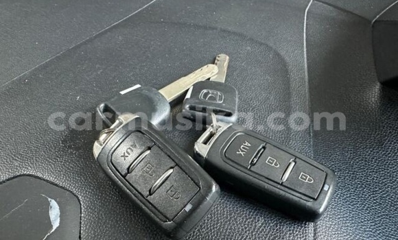 Nunua Ilio tumika Honda Freed Beige Gari ndani ya Beitbridge nchini Matabeleland Kusini Nunua Ilio tumika Honda Freed Beige Gari ndani ya Beitbridge nchini Matabeleland Kusini