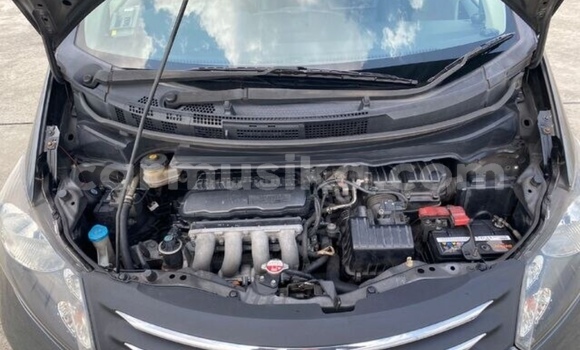 Nunua Ilio tumika Honda Freed Beige Gari ndani ya Beitbridge nchini Matabeleland Kusini Nunua Ilio tumika Honda Freed Beige Gari ndani ya Beitbridge nchini Matabeleland Kusini