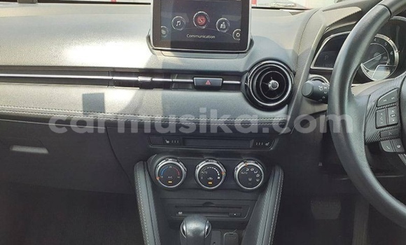 Acheter Occasion Voiture Mazda Demio Blanc à Beitbridge, Matabeleland South Acheter Occasion Voiture Mazda Demio Blanc à Beitbridge, Matabeleland South