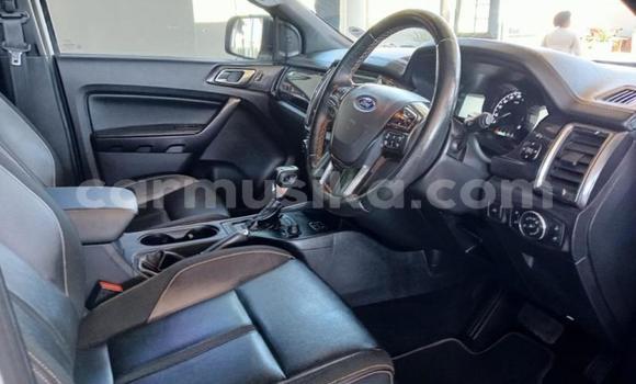 Nunua Ilio tumika Ford Ranger Nyeupe Gari ndani ya Beitbridge nchini Matabeleland Kusini Nunua Ilio tumika Ford Ranger Nyeupe Gari ndani ya Beitbridge nchini Matabeleland Kusini