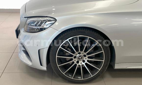 Tenga Tsaru Mercedes-Benz C-Classe Sirivha Mota in Harare in Harare Tenga Tsaru Mercedes-Benz C-Classe Sirivha Mota in Harare in Harare