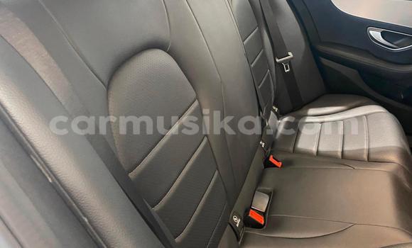 Tenga Tsaru Mercedes-Benz C-Classe Sirivha Mota in Harare in Harare Tenga Tsaru Mercedes-Benz C-Classe Sirivha Mota in Harare in Harare