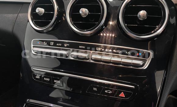 Tenga Tsaru Mercedes-Benz C-Classe Sirivha Mota in Harare in Harare Tenga Tsaru Mercedes-Benz C-Classe Sirivha Mota in Harare in Harare