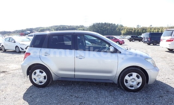 Acheter Occasion Voiture Toyota IST Blanc à Beitbridge, Matabeleland South Acheter Occasion Voiture Toyota IST Blanc à Beitbridge, Matabeleland South