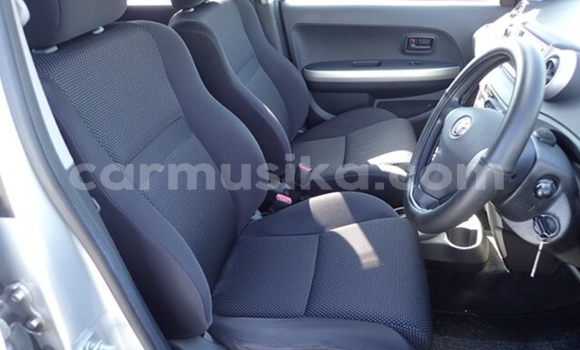 Acheter Occasion Voiture Toyota IST Blanc à Beitbridge, Matabeleland South Acheter Occasion Voiture Toyota IST Blanc à Beitbridge, Matabeleland South