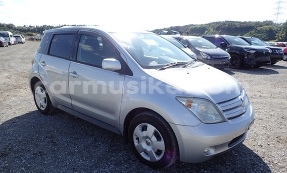 Acheter Occasion Voiture Toyota IST Blanc à Beitbridge, Matabeleland South Acheter Occasion Voiture Toyota IST Blanc à Beitbridge, Matabeleland South