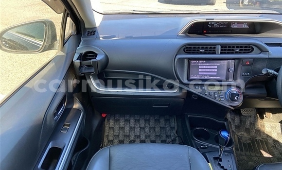 Acheter Occasion Voiture Toyota Aqua Noir à Beitbridge, Matabeleland South Acheter Occasion Voiture Toyota Aqua Noir à Beitbridge, Matabeleland South