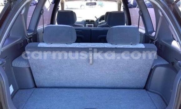 Acheter Occasion Voiture Toyota Ipsum Bleu à Beitbridge, Matabeleland South Acheter Occasion Voiture Toyota Ipsum Bleu à Beitbridge, Matabeleland South