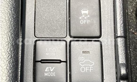 Acheter Occasion Voiture Toyota Vitz Blanc à Beitbridge, Matabeleland South Acheter Occasion Voiture Toyota Vitz Blanc à Beitbridge, Matabeleland South