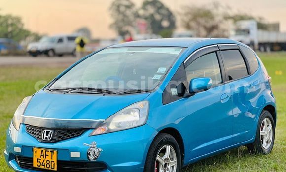 Buy Used Honda Fit Blue Car in Harare in Harare Buy Used Honda Fit Blue Car in Harare in Harare