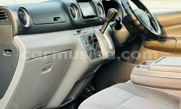 Buy Used Nissan Caravan Black Car in Harare in Harare Buy Used Nissan Caravan Black Car in Harare in Harare