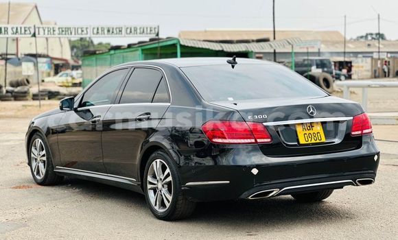 Buy Used Mercedes‒Benz C-klasse Black Car in Harare in Harare