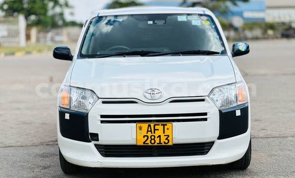 Buy Used Toyota Probox White Car in Harare in Harare Buy Used Toyota Probox White Car in Harare in Harare