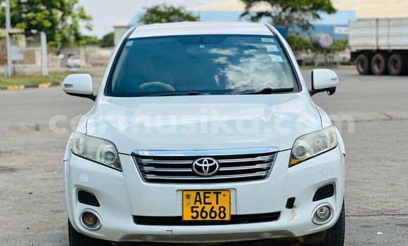 Buy Used Toyota Vanguard White Car in Harare in Harare Buy Used Toyota Vanguard White Car in Harare in Harare