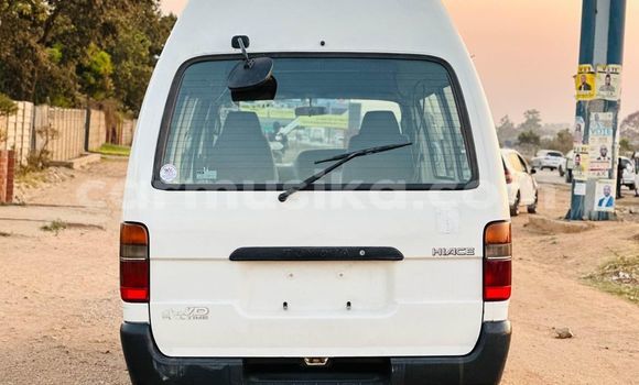 Tenga Tsaru Toyota Hiace Chena Mota in Harare in Harare