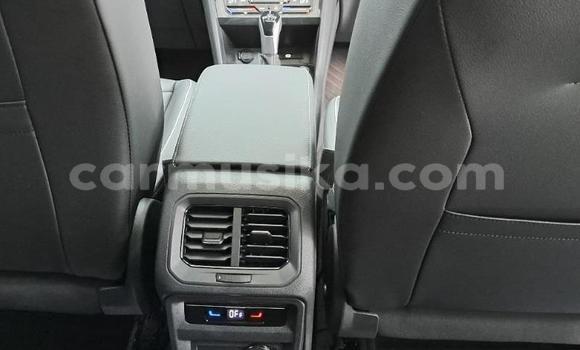 Acheter Occasion Voiture Volkswagen Tiguan Blanc à Beitbridge, Matabeleland South Acheter Occasion Voiture Volkswagen Tiguan Blanc à Beitbridge, Matabeleland South