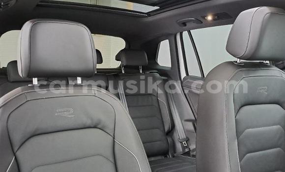 Acheter Occasion Voiture Volkswagen Tiguan Blanc à Beitbridge, Matabeleland South Acheter Occasion Voiture Volkswagen Tiguan Blanc à Beitbridge, Matabeleland South