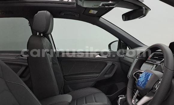 Acheter Occasion Voiture Volkswagen Tiguan Blanc à Beitbridge, Matabeleland South Acheter Occasion Voiture Volkswagen Tiguan Blanc à Beitbridge, Matabeleland South