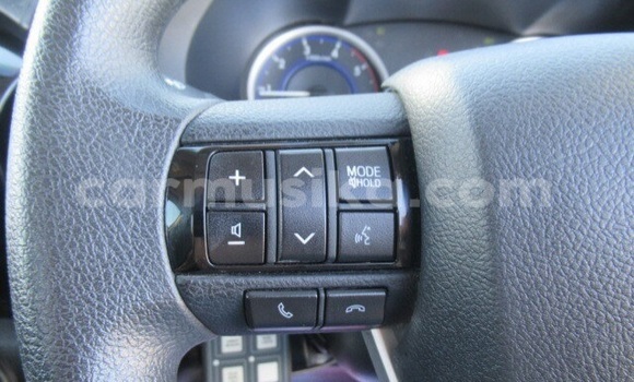 Acheter Occasion Voiture Toyota Hilux Blanc à Beitbridge, Matabeleland South Acheter Occasion Voiture Toyota Hilux Blanc à Beitbridge, Matabeleland South