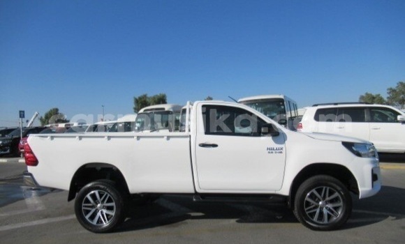 Acheter Occasion Voiture Toyota Hilux Blanc à Beitbridge, Matabeleland South Acheter Occasion Voiture Toyota Hilux Blanc à Beitbridge, Matabeleland South
