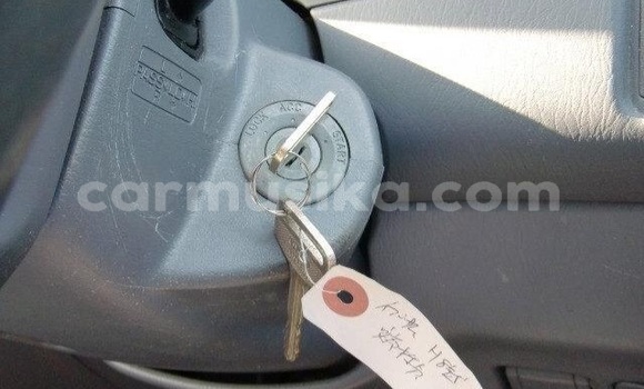 Acheter Occasion Voiture Toyota Ipsum Bleu à Beitbridge, Matabeleland South Acheter Occasion Voiture Toyota Ipsum Bleu à Beitbridge, Matabeleland South