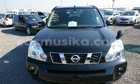 Buy Used Nissan X–Trail Black Car in Beitbridge in Matabeleland South