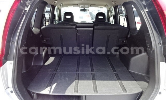 Acheter Occasion Voiture Nissan X–Trail Gris à Beitbridge, Matabeleland South Acheter Occasion Voiture Nissan X–Trail Gris à Beitbridge, Matabeleland South