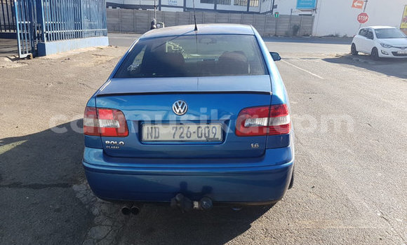 Acheter Occasion Voiture Volkswagen Polo Bleu à Beitbridge, Matabeleland South Acheter Occasion Voiture Volkswagen Polo Bleu à Beitbridge, Matabeleland South