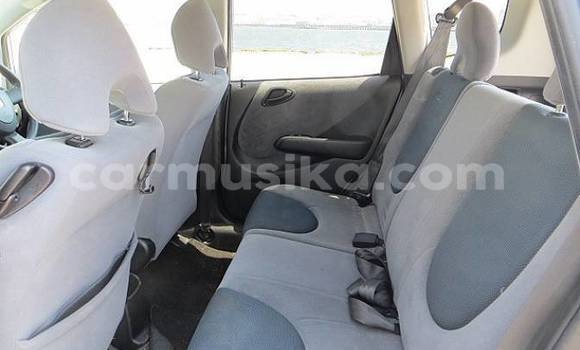 Acheter Occasion Voiture Honda Fit Bleu à Beitbridge, Matabeleland South Acheter Occasion Voiture Honda Fit Bleu à Beitbridge, Matabeleland South