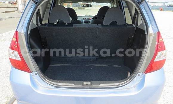 Acheter Occasion Voiture Honda Fit Bleu à Beitbridge, Matabeleland South Acheter Occasion Voiture Honda Fit Bleu à Beitbridge, Matabeleland South