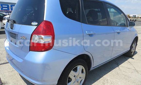 Acheter Occasion Voiture Honda Fit Bleu à Beitbridge, Matabeleland South Acheter Occasion Voiture Honda Fit Bleu à Beitbridge, Matabeleland South