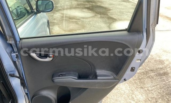 Acheter Occasion Voiture Honda Jazz Bleu à Beitbridge, Matabeleland South Acheter Occasion Voiture Honda Jazz Bleu à Beitbridge, Matabeleland South