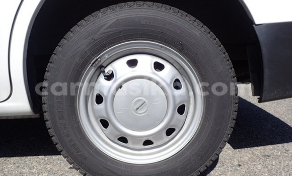 Acheter Occasion Voiture Nissan Vanette Blanc à Beitbridge, Matabeleland South Acheter Occasion Voiture Nissan Vanette Blanc à Beitbridge, Matabeleland South