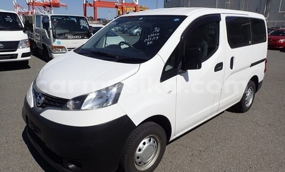Acheter Occasion Voiture Nissan Vanette Blanc à Beitbridge, Matabeleland South Acheter Occasion Voiture Nissan Vanette Blanc à Beitbridge, Matabeleland South