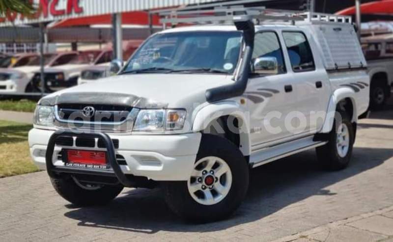 Big with watermark toyota hilux matabeleland south beitbridge 34027