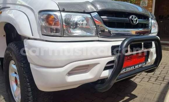 Acheter Occasion Voiture Toyota Hilux Blanc à Beitbridge, Matabeleland South Acheter Occasion Voiture Toyota Hilux Blanc à Beitbridge, Matabeleland South