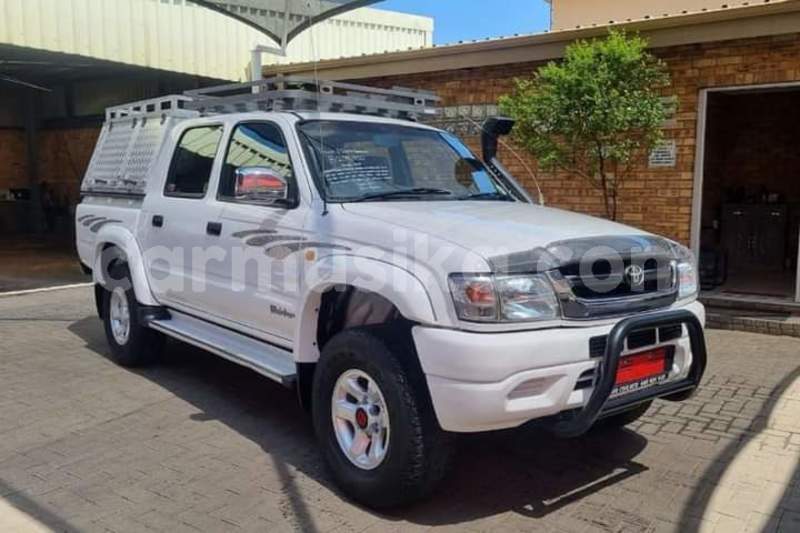 Big with watermark toyota hilux matabeleland south beitbridge 34027