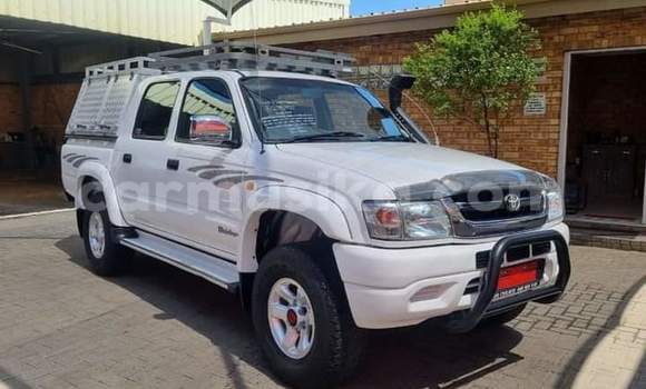 Acheter Occasion Voiture Toyota Hilux Blanc à Beitbridge, Matabeleland South Acheter Occasion Voiture Toyota Hilux Blanc à Beitbridge, Matabeleland South