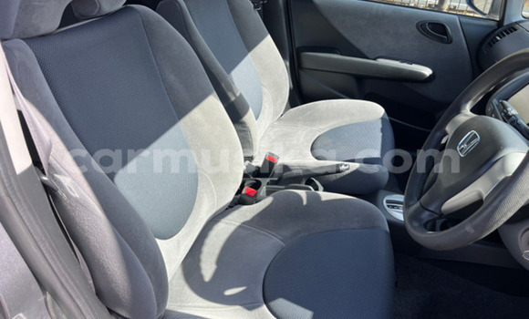 Buy Used Honda Fit Silver Car in Beitbridge in Matabeleland South Buy Used Honda Fit Silver Car in Beitbridge in Matabeleland South