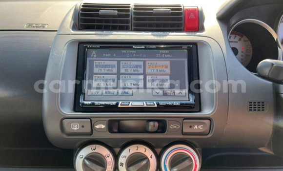 Buy Used Honda Fit Silver Car in Beitbridge in Matabeleland South Buy Used Honda Fit Silver Car in Beitbridge in Matabeleland South