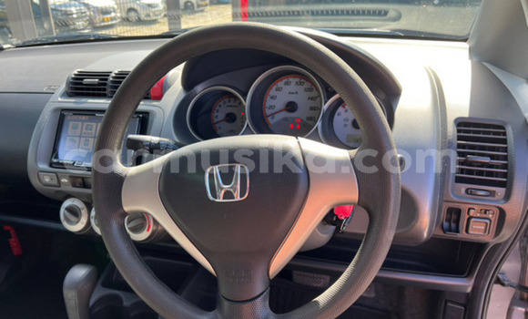 Buy Used Honda Fit Silver Car in Beitbridge in Matabeleland South Buy Used Honda Fit Silver Car in Beitbridge in Matabeleland South