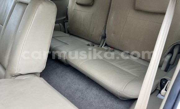 Acheter Occasion Voiture Toyota Fortuner Blanc à Beitbridge, Matabeleland South Acheter Occasion Voiture Toyota Fortuner Blanc à Beitbridge, Matabeleland South