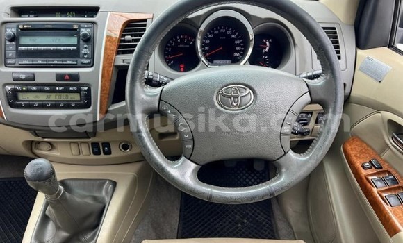 Acheter Occasion Voiture Toyota Fortuner Blanc à Beitbridge, Matabeleland South Acheter Occasion Voiture Toyota Fortuner Blanc à Beitbridge, Matabeleland South