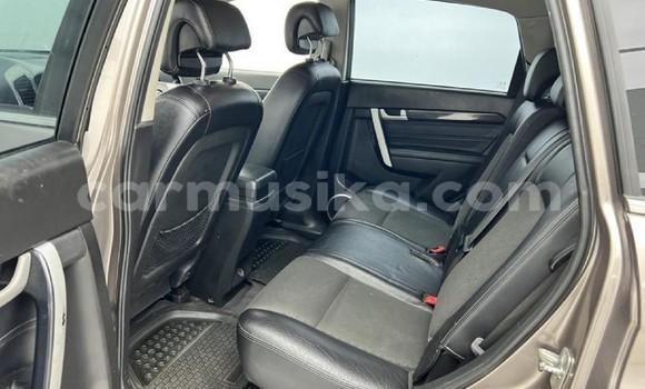 Acheter Occasion Voiture Chevrolet Captiva Beige à Beitbridge, Matabeleland South Acheter Occasion Voiture Chevrolet Captiva Beige à Beitbridge, Matabeleland South