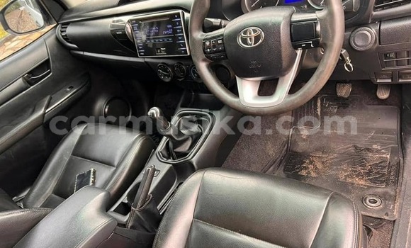 Acheter Occasion Voiture Toyota Hilux Blanc à Harare, Harare Acheter Occasion Voiture Toyota Hilux Blanc à Harare, Harare